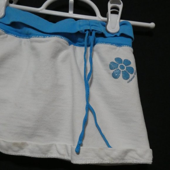 LA SENZA GIRL | large | White Skorts With Blue Waistband, Drawstring and Flower - Picture 6 of 12